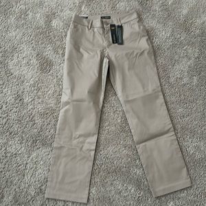 Women’s Lee khakis pant